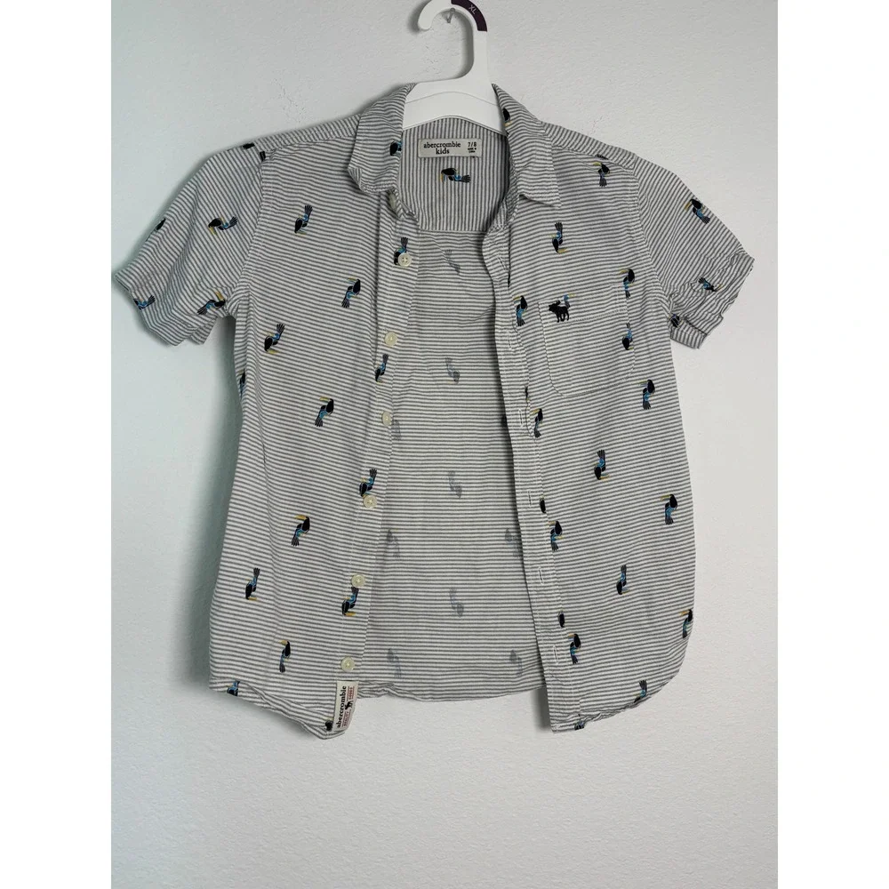 Abercrombie Kids Boys Grey‎ Striped Toucan Embroidered Short Sleeve Shirt 7/8